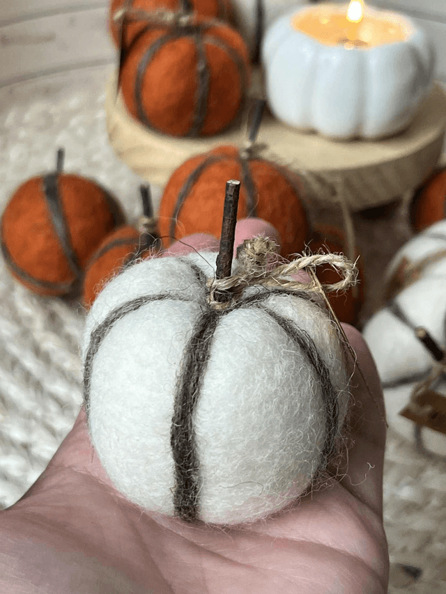 Felt Pumpkins