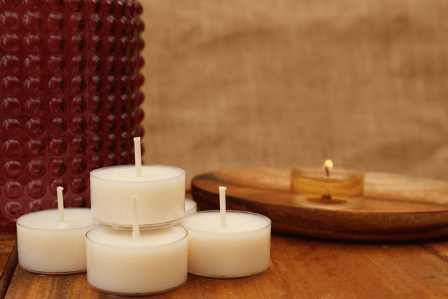 12 Unscented Soy Wax Tealights